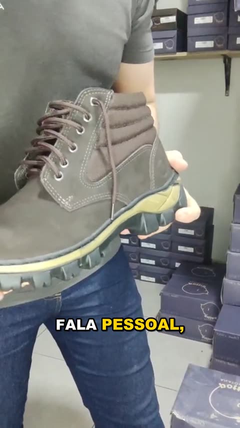 Coturno de Couro Nobuck Solado Taurus REF 552 Café, capa do vídeo 2