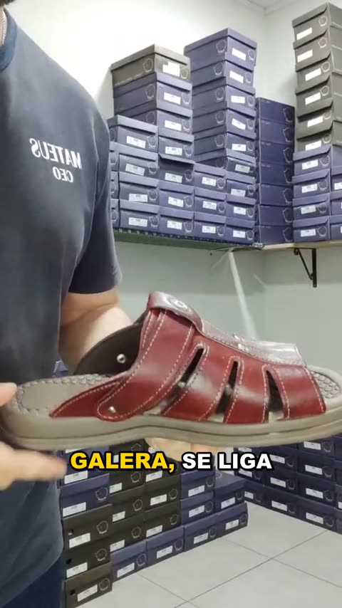 Sandália Papete Masculina de Couro Látego REF 10 Pinhão, capa do vídeo 1